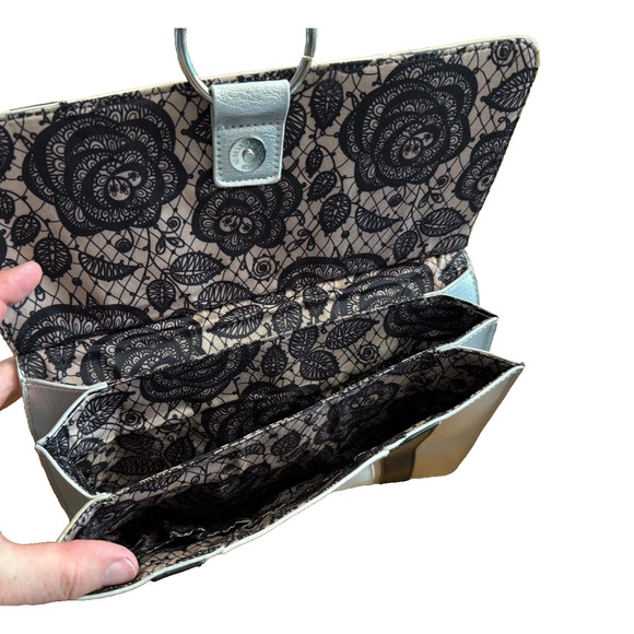 CARLOS SANTANA COLOR BLOCK PEBBLES FU LEATHER CROSSBODY BAG - Picture 5 of 5